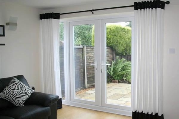 Security with smart Curtains: