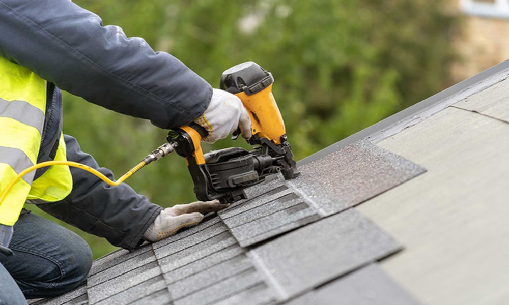 Call Roofers To Repair Your Roof Flashing Issues