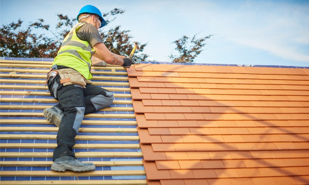 Siding and Roofing: Why They Should Be Upgraded Together